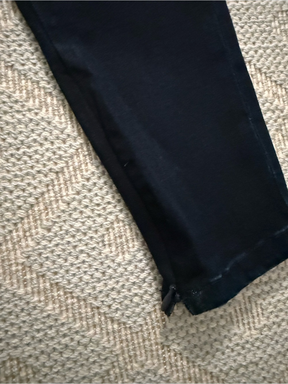WeWoreWhat Black High-Rise Skinny Jeans - Picture 3 of 6